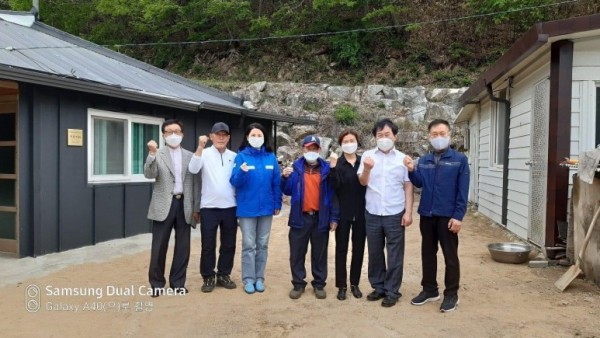 cb12c0b1859534bbf136344785e863d8_1768890806_92.jpg cb12c0b1859534bbf136344785e863d8_1768890806_92.jpg